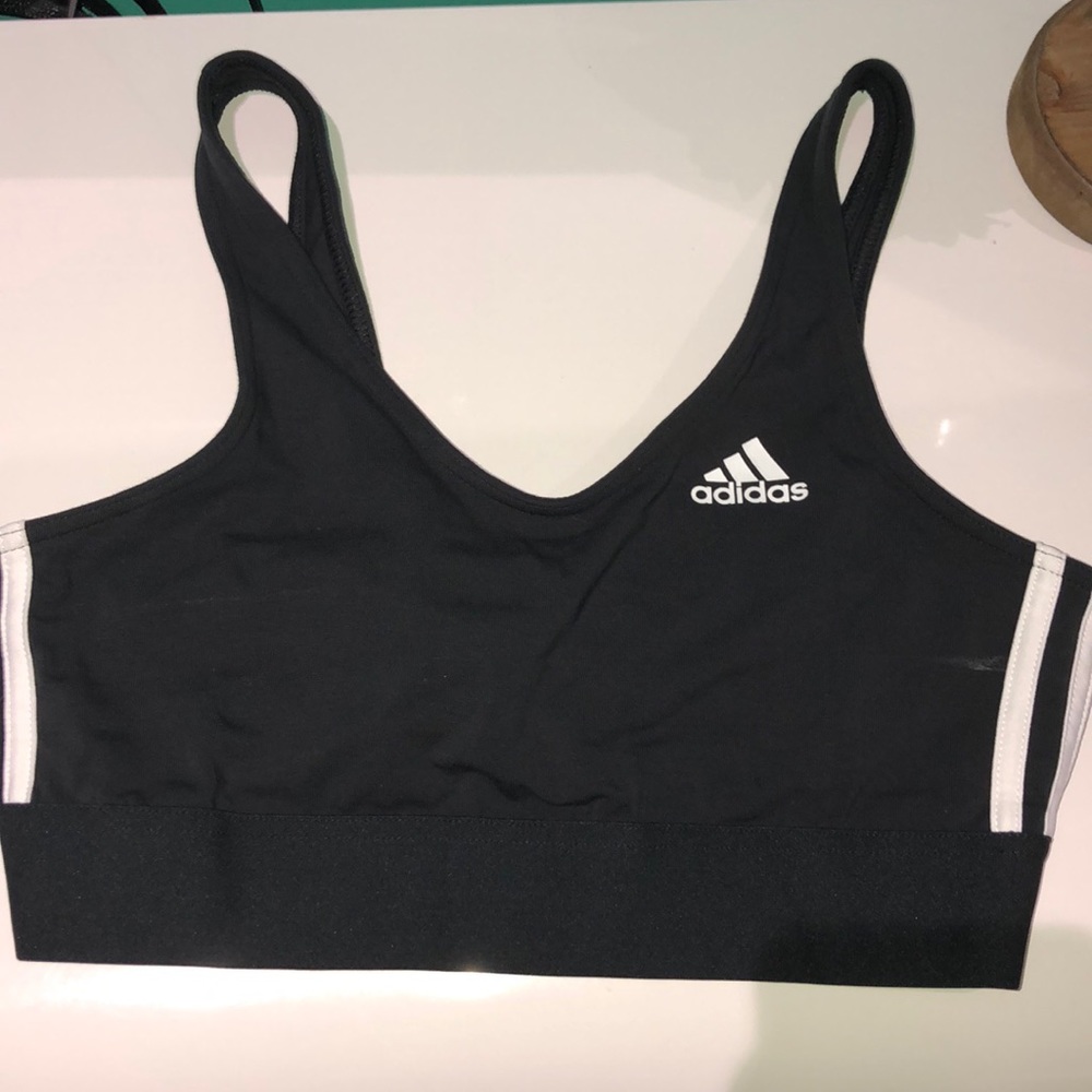 New Adidas Sports Bra Size Large